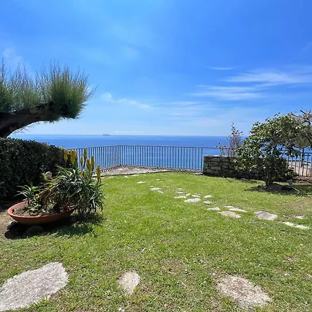 Apartman Casa Con Vista Mare E Giardino *